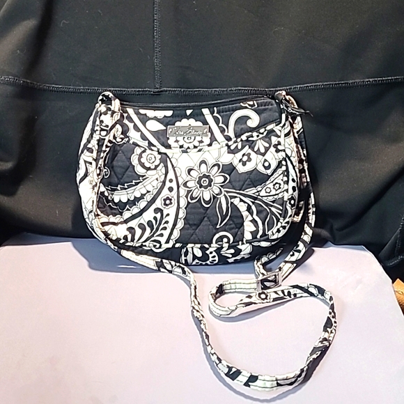 Vera Bradley Handbags - Vera Bradley black and white crossbody